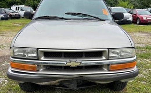 2001 Chevrolet S-10 Pickup