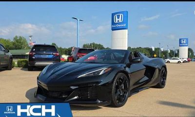 2025 Chevrolet Corvette Standard 1LZ