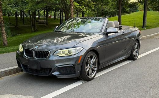 2015 BMW M235I