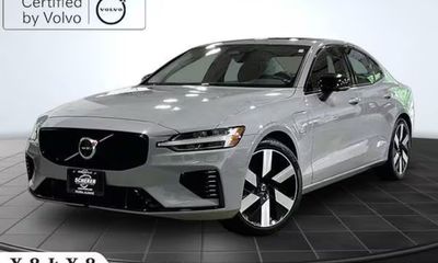 2024 Volvo S60 Plus Dark