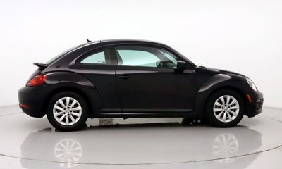 2018 Volkswagen Beetle S Coast