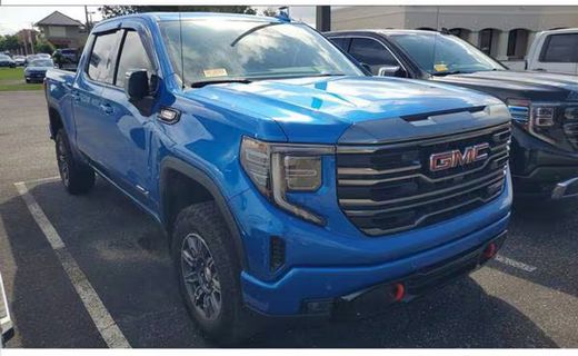2024 GMC Sierra AT4
