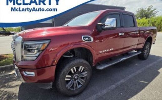 2022 Nissan Titan