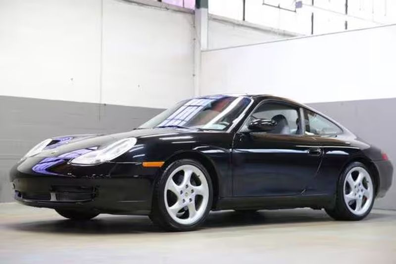 2001 Porsche 911 — a typically priced live listing
