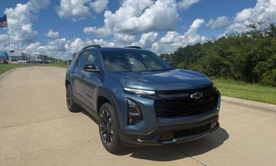2027 Chevrolet Equinox RS