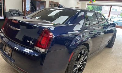 2015 Chrysler 300 300S