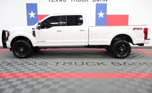 2017 Ford F-350 Lariat
