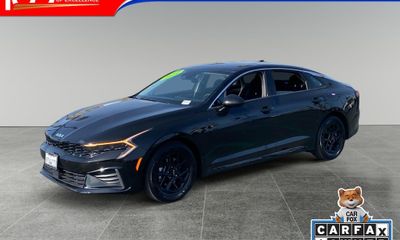 2025 Kia K5 LXS