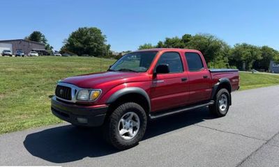 2002 Toyota Tacoma Deluxe