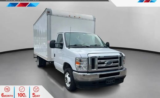 2024 Ford E-350 Super Duty Cutaway