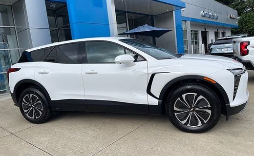 2025 Chevrolet Blazer LT