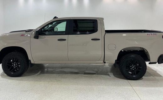 2026 Chevrolet Silverado Trail Boss Custom