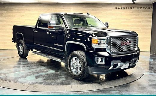 2015 GMC Sierra Denali