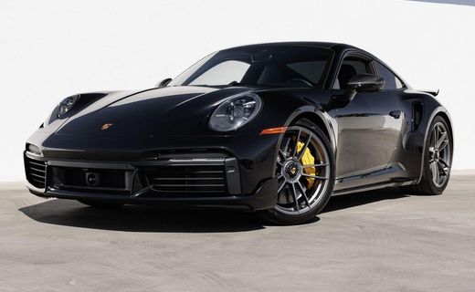 2025 Porsche 911 Turbo S