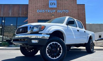 2003 Toyota Tacoma Deluxe