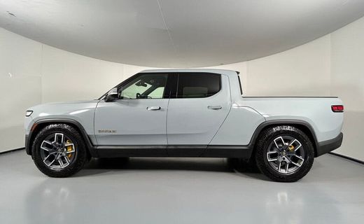 2022 Rivian R1T Adventure