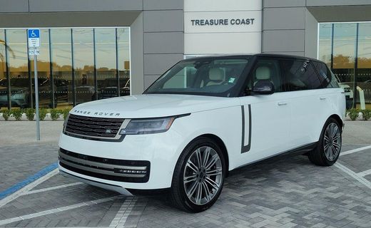 2026 Land Rover Range SE