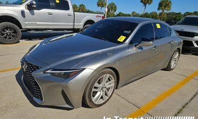 2022 Lexus IS 300 Base