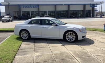 2012 Chrysler 300 300C Luxury