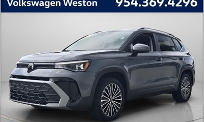2026 Volkswagen Taos SE