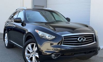 2012 Infiniti FX35