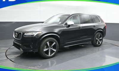 2017 Volvo XC90 R Design