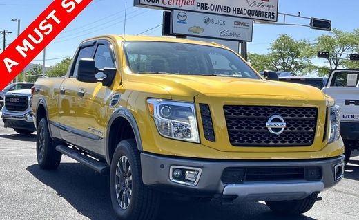 2016 Nissan Titan SL