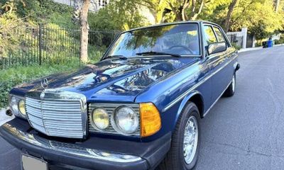 1985 Mercedes-Benz 300 300DT