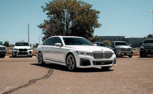 2022 BMW 750LI
