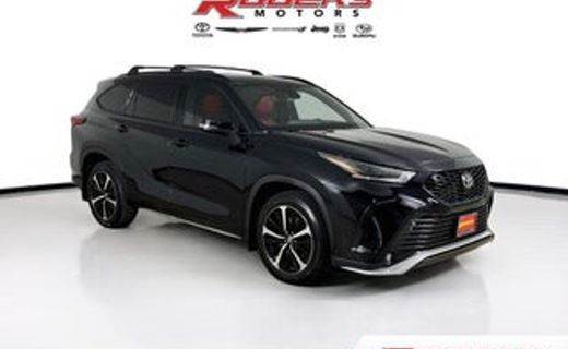 2022 Toyota Highlander XSE