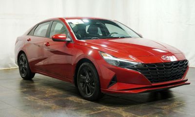 2022 Hyundai Elantra SEL