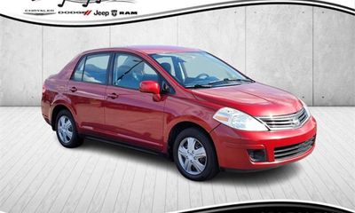 2011 Nissan Versa 18 S