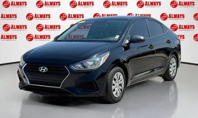 2022 Hyundai Accent SE SEL