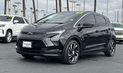 2023 Chevrolet Bolt EV 2LT