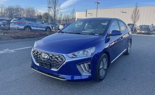 2022 Hyundai Ioniq SE