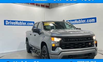 2023 Chevrolet Silverado Custom