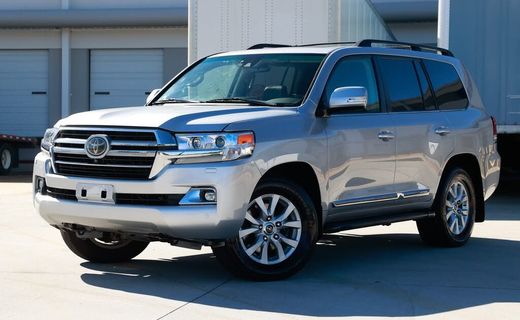 2017 Toyota Land Cruiser
