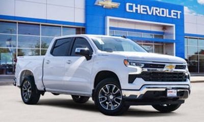 2023 Chevrolet Silverado LT