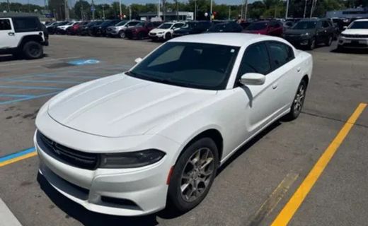 2015 Dodge Charger SE