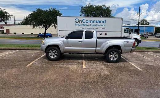 2006 Toyota Tacoma DLX