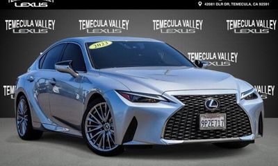2023 Lexus IS 300 Premium