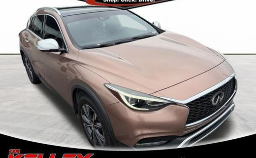 2017 Infiniti QX30 Premium