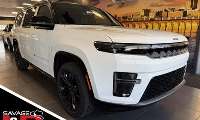 2026 Jeep Grand Wagoneer L Summit