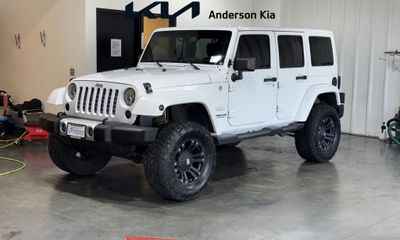 2013 Jeep Wrangler Sahara
