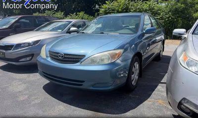 2004 Toyota Camry LE