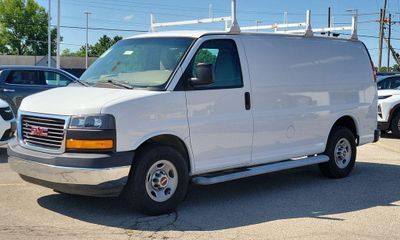 2017 GMC Savana 2500