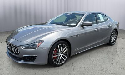 2019 Maserati Ghibli Luxury