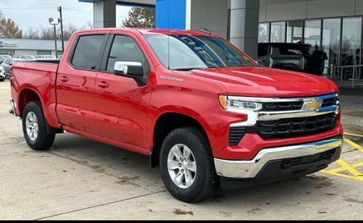 2023 Chevrolet Silverado LT