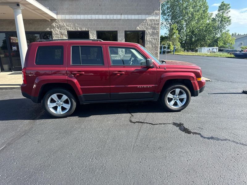 2017 Jeep Patriot — a typically priced live listing