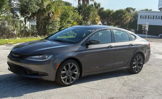2015 Chrysler 200 200S